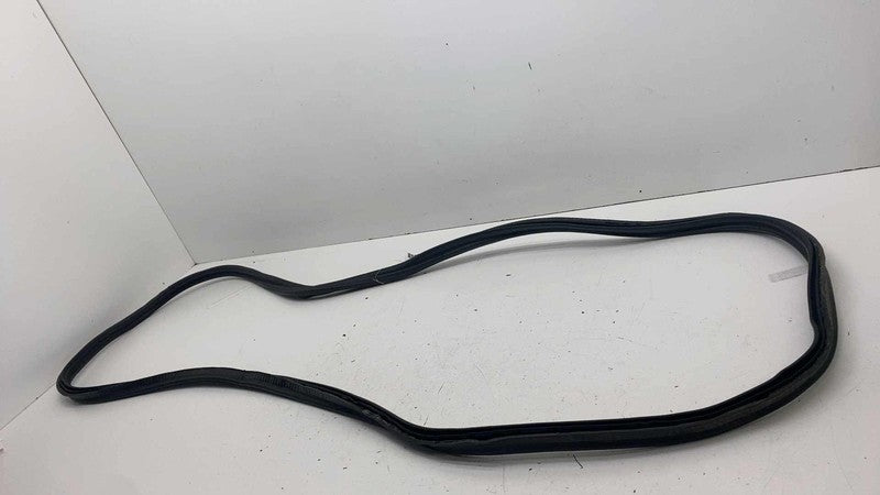 ⭕ 2014-2017 Land Range Rover Sport Rear Liftgate Trunk  Weatherstrip R
