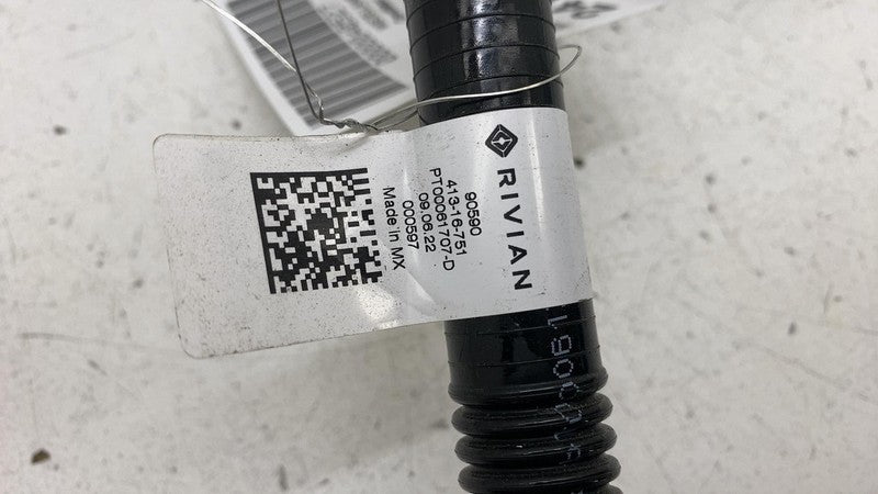 PT00061707D ⭕ 2022-2024 Rivian R1T R1S Powertrain Pump Coolant Hose Tube Pipe PT00061707D
