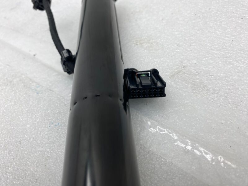 1063441 00 C ⭕16-23 Model X Rear Left/Right Secondary Falcon Door Lift Gas Strut 1063441-00-C