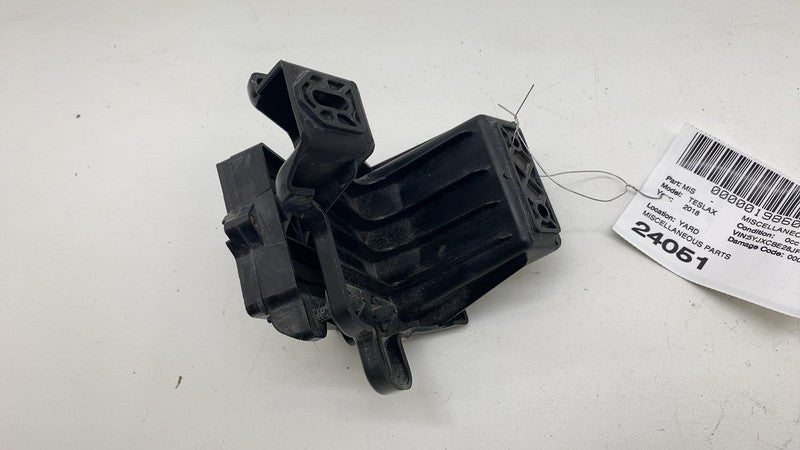 ⭕16-20 Model X Seven Pin Perpendicular Radar Sensor 7-Pin + Bracket 11