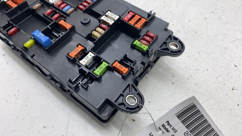 PT00031577E 2022 2023 2024 Rivian R1T R1S Passenger Side Fuse Junction Relay Box Right RH