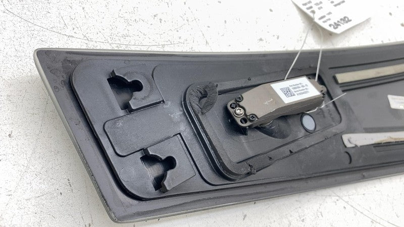 ⭕ 2016-2020 Tesla Model S MS B-Pillar Glass Applique & Camera Right 10