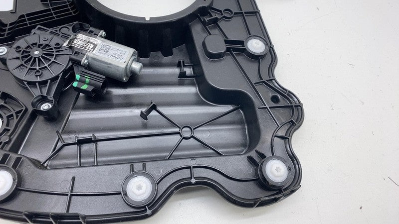 ⭕ 21-24 Ford Mustang Mach-E Rear Left Door Window Regulator & Motor w/ Carrier