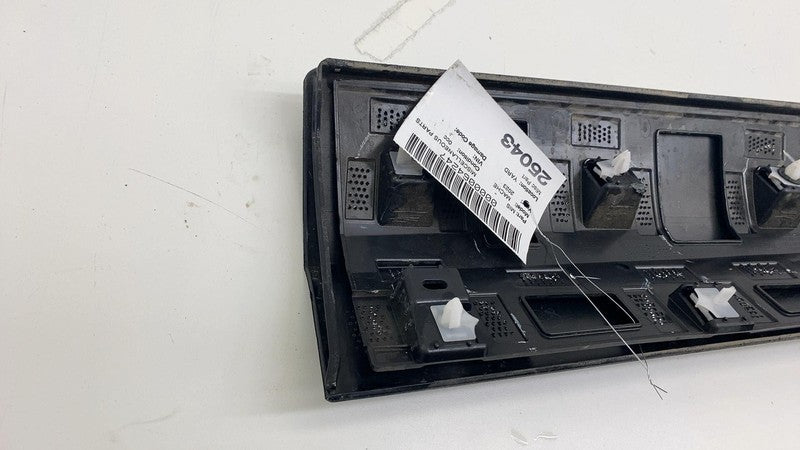 LJ8B-R20848-DA ⭕21-24 Ford Mustang Mach-E Front Right Side Lower Trim Molding RH LJ8B-R20848-DA
