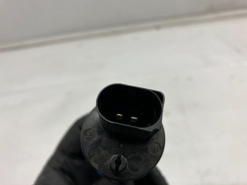 1110164 00 B ⭕2017-2023 Tesla Model 3 Y Front Windshield Wiper Washer Pump Motor 1110164-00-B