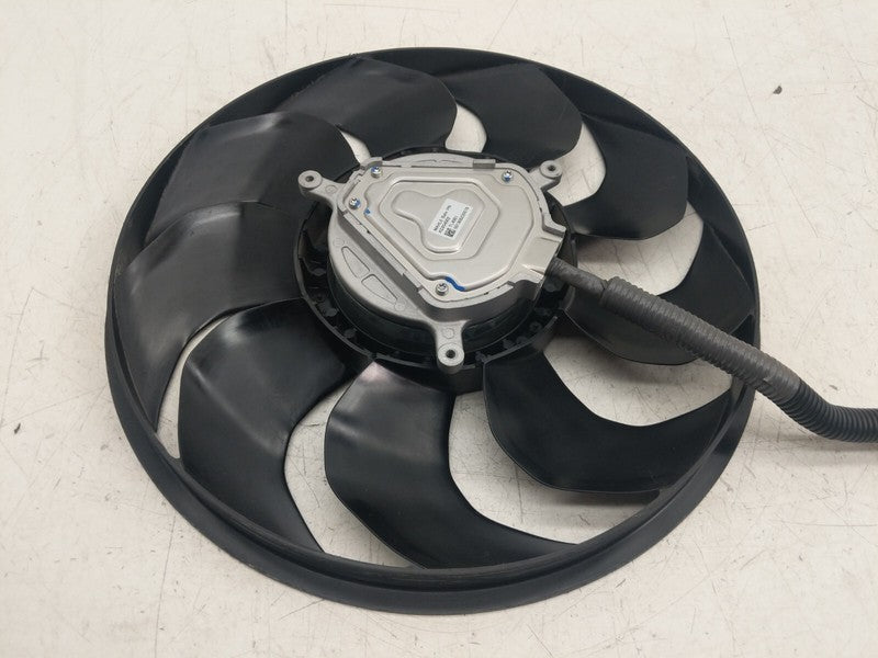 KD954002 ⭕ 2017-2022 Tesla Model 3 Radiator Cooling Fan (9-Blade) w/ Motor Plug Assembly