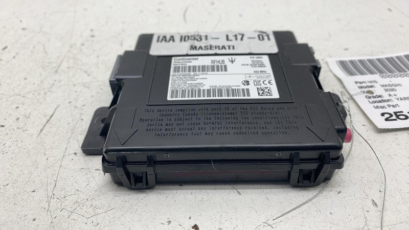 670105418 ⭕ 14-20 Maserati Ghibli Keyless Antenna Receiver Control Module Unit 670105418
