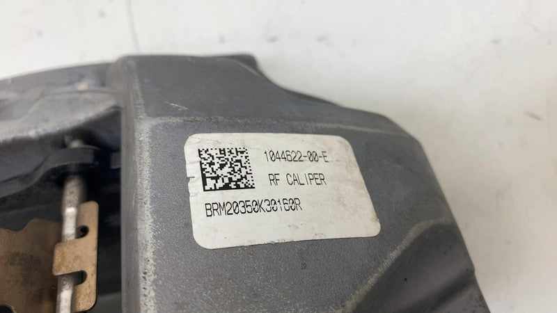 104462200E ⭕ 2017-2023 Tesla Model 3 Front Passenger Side Brake Caliper Right 1044622-00-E