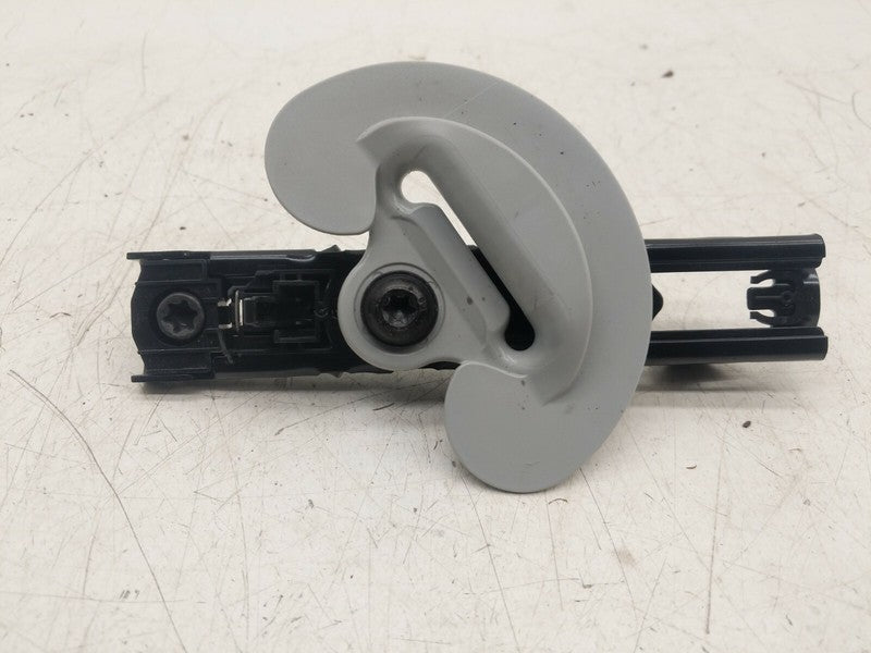 1068130-01-B ⭕ 2017-2023 Model 3 Y Front Left or Right Seat Belt Height Adjuster 1068130-01-B