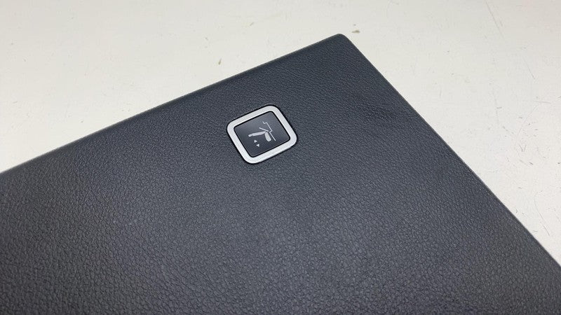 5RH62DX9AE ⭕ 17-25 Chrysler Pacifica Passenger B-Pillar Middle Trim Panel Right 5RH62DX9AE