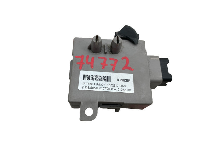 103281700B ⭕ 2012-2015 Tesla Model S Ionizer HVAC Control Unit Module Assembly 1032817-00-B
