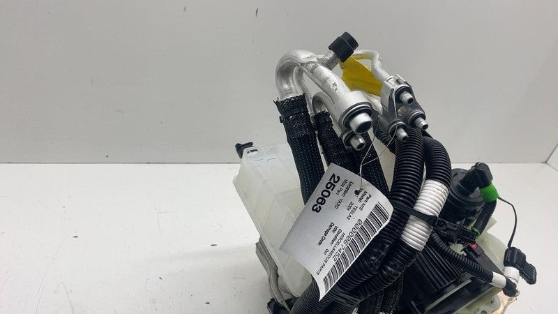 ⭕ 2024-2025 Tesla Model 3 Supermanifold Refrigerant Chiller w/ Coolant
