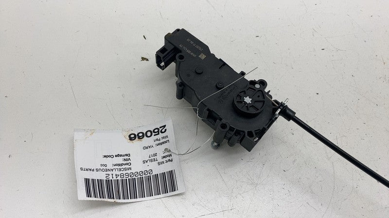 ⭕ 12-20 Tesla Model S Liftgate Trunk Lid Cinch Lock Latch Actuator 100