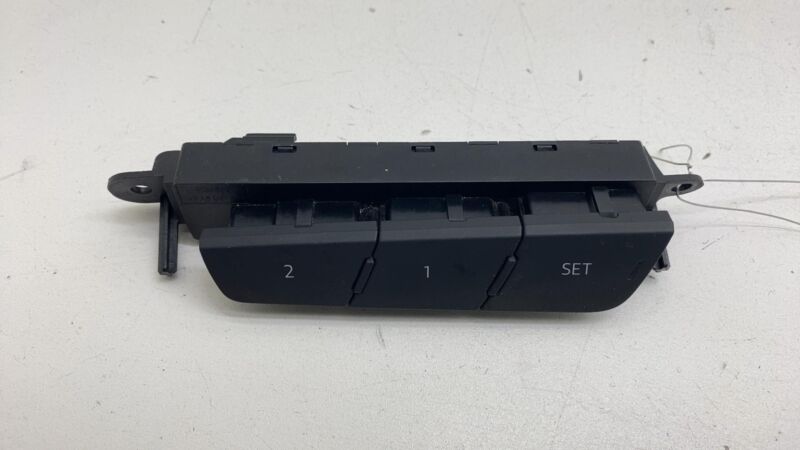 4K0 959 769 19-23 Audi E-Tron Front Left Driver Side Seat Memory Adjustment Switch 4K0959769