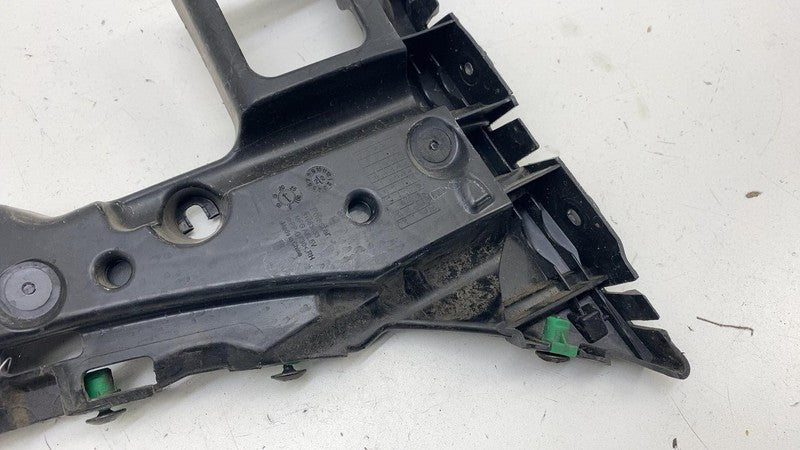 31663653 ⭕2021-2023 Polestar 2 Rear Passenger Bumper Mount Support Bracket Right 31663653