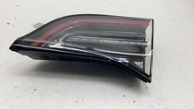 ⭕ 2017-2023 Model 3 Rear Right Inner Taillight LED Tail Lamp 3-Pin 1077402-00-E