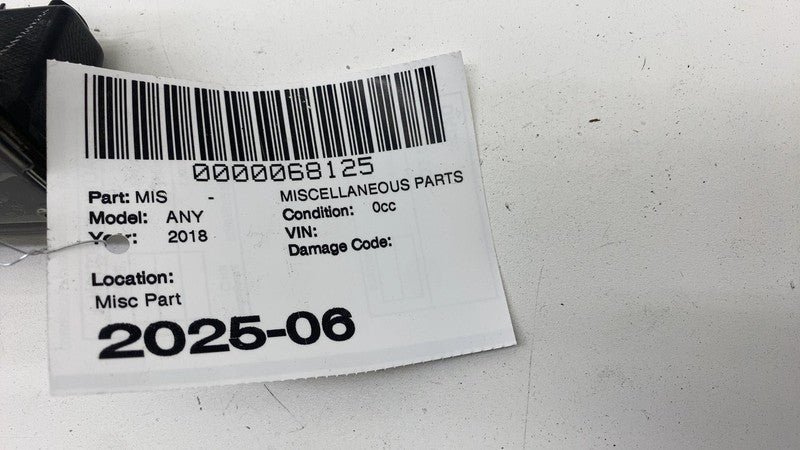 ⭕ 2024 Tesla Cybertruck Rear Passenger Reverse LED Light Lamp Right 18