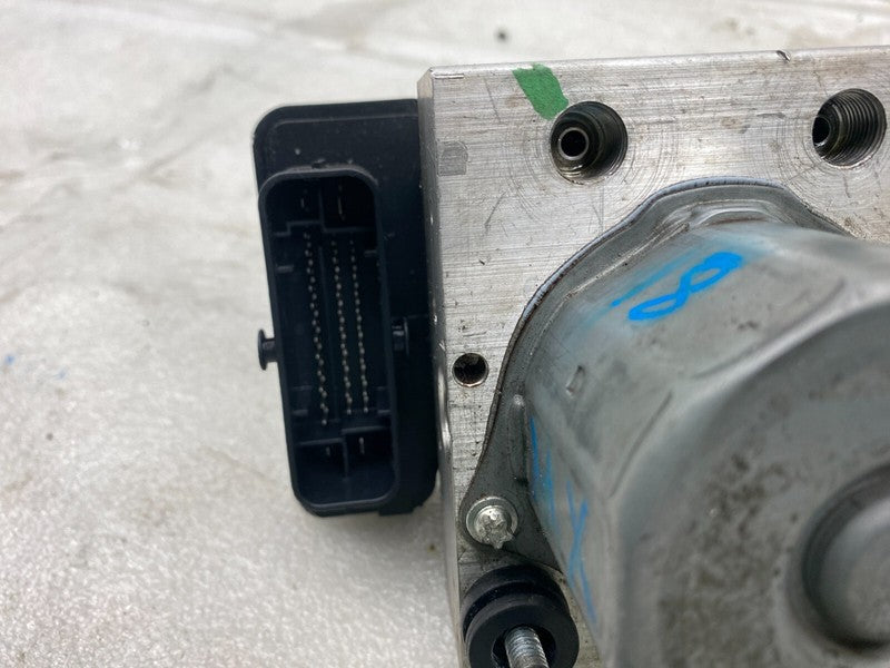 103779700D ⭕ 16-20 Model X Anti-Lock ABS Brake Pump Hydraulic Control Module 1037797-00-D