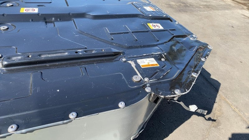 ⭕ 2022-2024 Rivian R1T R1S Large Battery Pack 141kWh Lithium Module Assembly