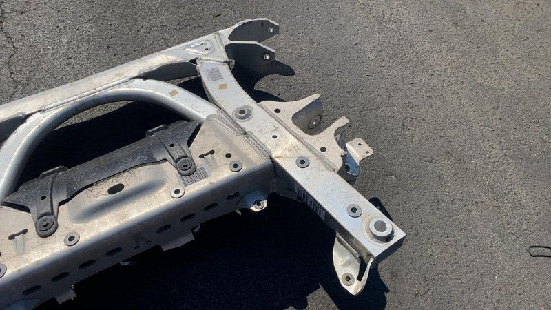 194772-10 ⭕ 14-20 BMW i3 I01 Front Suspension Subframe Engine Crossmember Cradle 6852483