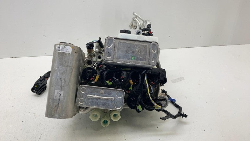 ⭕ 2020-2024 Tesla Model Y Supermanifold Refrigerant Chiller w/ Coolant