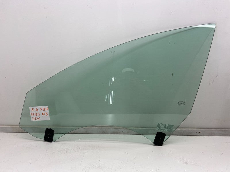 1568570-00-C ⭕ 2021-2023 Tesla Model 3 Front Left Driver Side Door Window Glass Double Pane