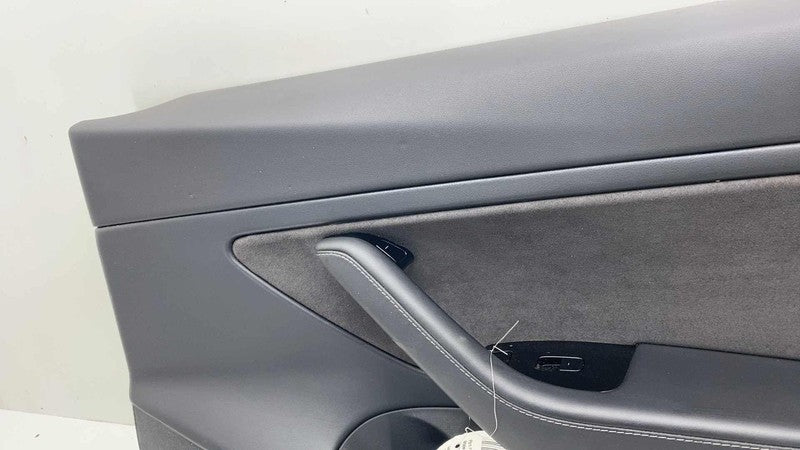 1090411-01-I ⭕ 17-20 Tesla Model 3 Front Right Interior Door Panel Trim Card OEM 1090411-01-I