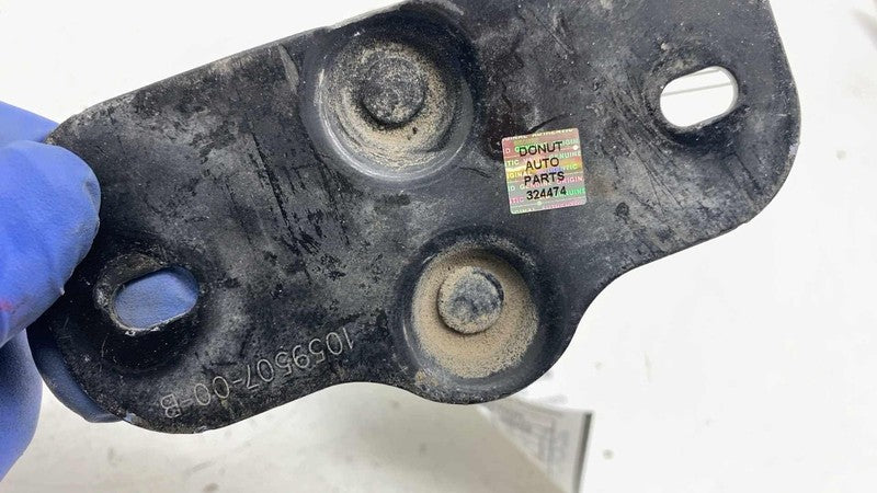 1059507-00-B ⭕2016-2020 Tesla Model S Front Bonnet Hood Striker Lock Latch Catch 1059507-00-B