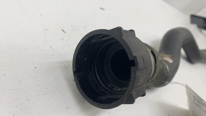 ⭕2021-2023 BMW 530e Radiator Coolant Cooling Upper Return Hose Tube Pi