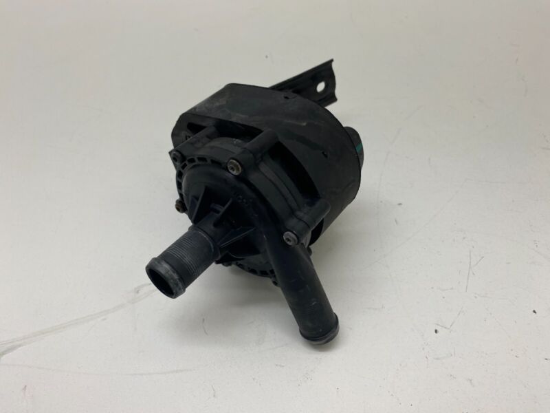 2012-2015 Tesla Model S MS Auxiliary Water Coolant Battery Cooling Pump Assembly