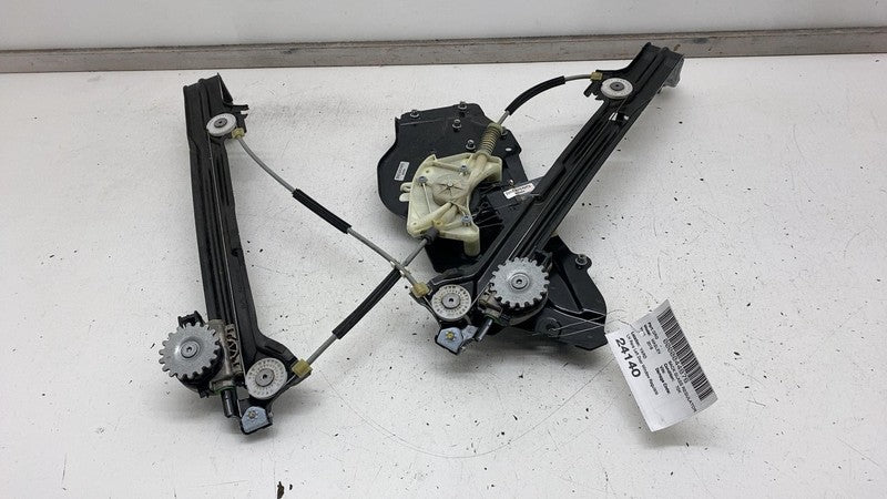 ⭕ 2017-2020 Maserati Levante Rear Left Side Door Window Regulator LH 6