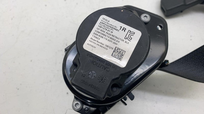 108127901H ⭕ 2017-2023 Tesla Model 3 Front Right 1st Row Seat Belt & Retractor 1081279-01-H
