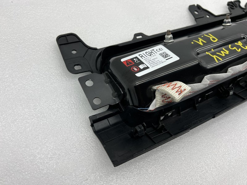 1077826-00-D ❇️17-23 Tesla Model Y 3 Right Knee Airbag Passenger Safety Module RH OEM 1077826
