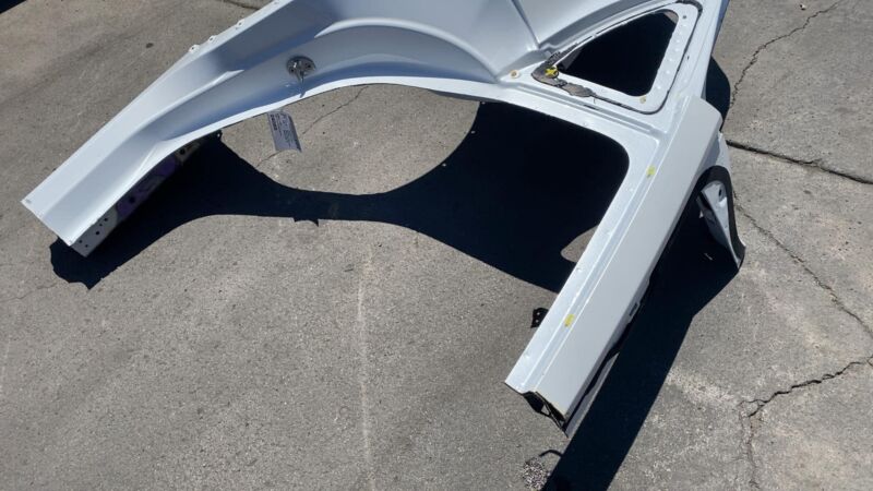 ⭕ 20-23 Tesla Model Y Rear Passenger Side Quarter Panel Structural Cutout Right