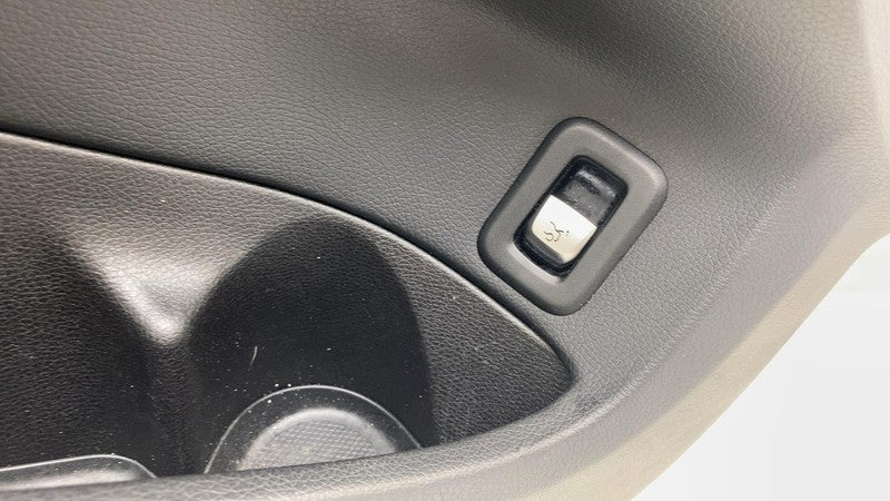 ⭕ 2015-2021 Mercedes-Benz C300 W205 Front Left Door Interior Trim Panel Card LH