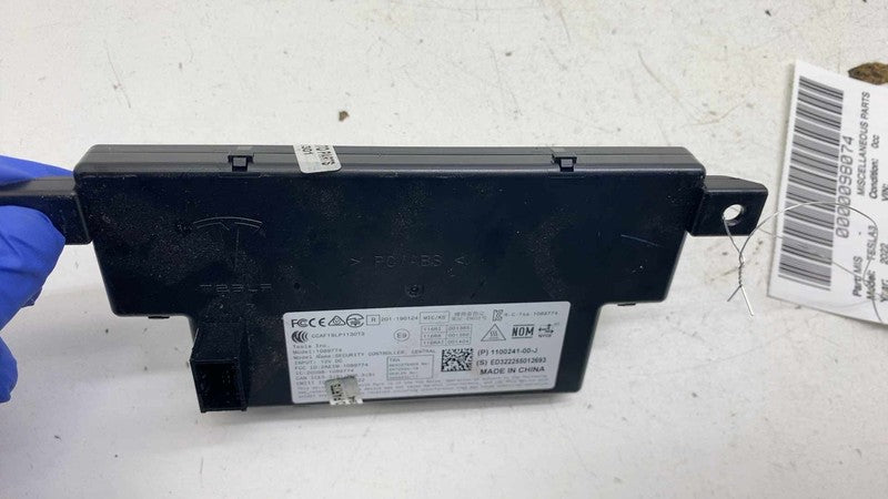 ⭕17-23 Tesla Model 3 Center Console Security Locking Module Central 11