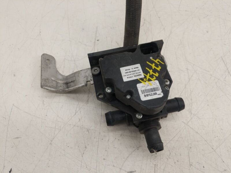 2012-2020 Tesla Model S X 4-Way Coolant Pump Valve Actuator with Hose & Bracket