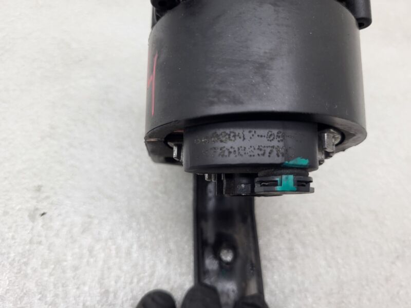 2012 2013 2014 2015 Tesla Model S MS Battery Coolant System Auxiliary Water Pump