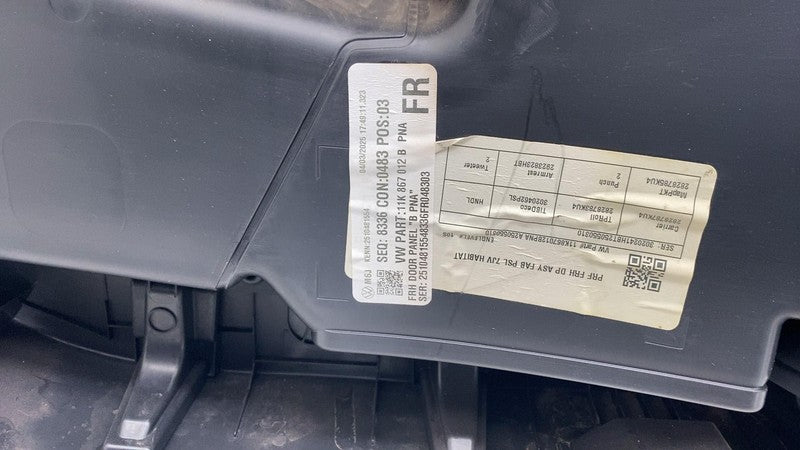 Front Door Trim Panel VOLKSWAGEN ID4 Right 25