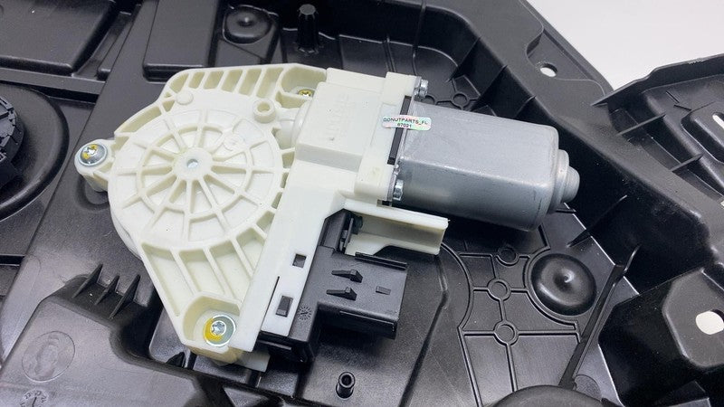 2020-2024 Tesla Model Y Front Left Window Regulator & Motor w/ Closeou