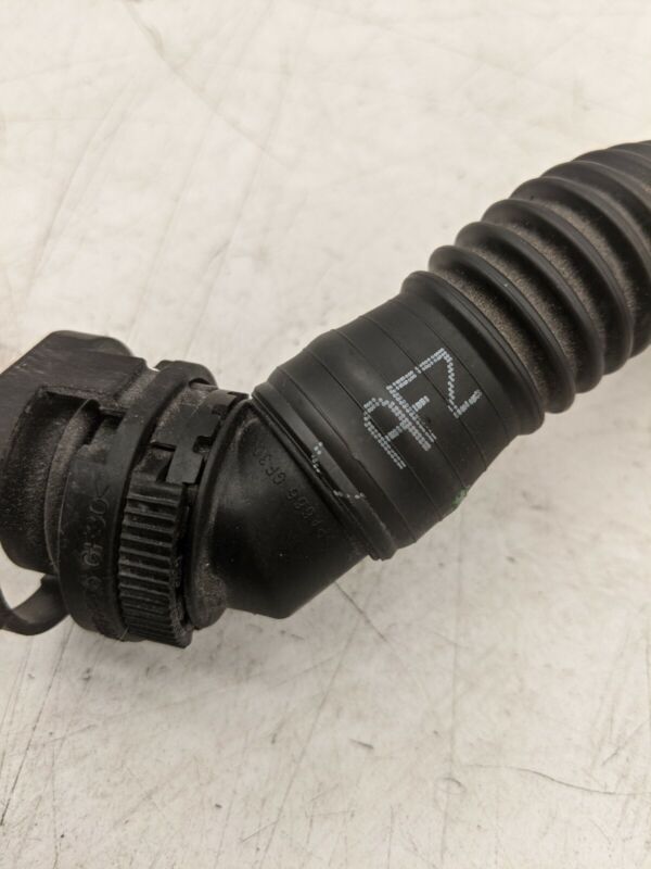 PA66-GF30 ⭕ 2017-2022 Tesla Model 3 Radiator Outlet Cooling Hose Tube Pipe Line PA66-GF30