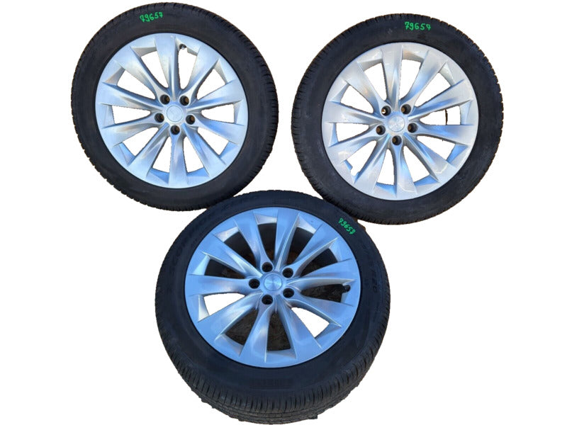 1027245 00 C ⭕ 2016-2020 Tesla Model X Wheel Rim 20x9.0 35MM (20x9.5 40MM) w/ Pirelli Tire x3