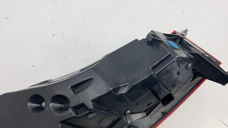 A 297 906 92 02 ⭕ 2022 EQS 450+ V297 Rear Right LED Tail Light Quarter Panel Mounted A2979069202