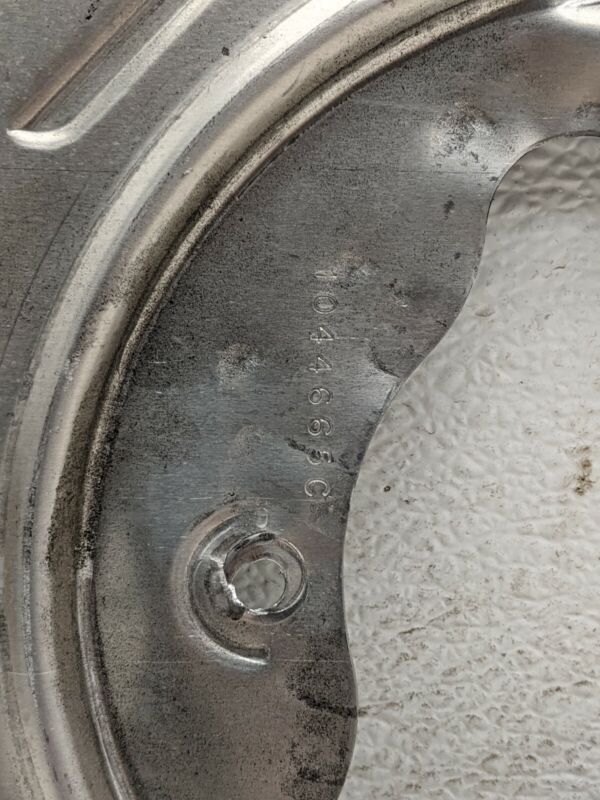 1044665 00 C ⭕ 2017-2023 Tesla Model 3 Y Rear Brake Disc Protection Plate Left 1044665-00-C