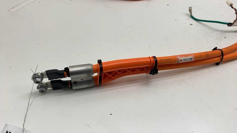 ⭕ 16-20 Tesla Model S GEN2 Rear HV Junction Box to GEN1 Charge Port 10