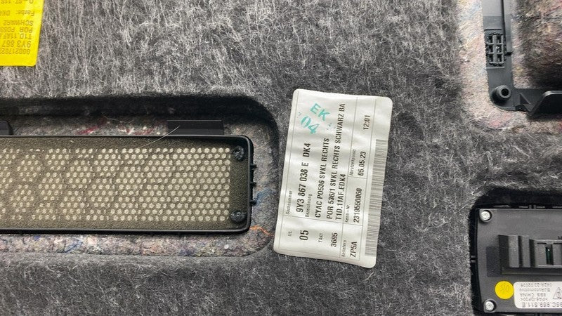 9Y3 867 038 E ⭕ 19-24 Porsche Cayenne Rear Right Trunk Quarter Panel Cover Trim OEM 9Y3867038