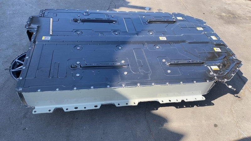 ⭕ 2022-2024 Rivian R1T R1S Large Battery Pack 141kWh Lithium Module Assembly