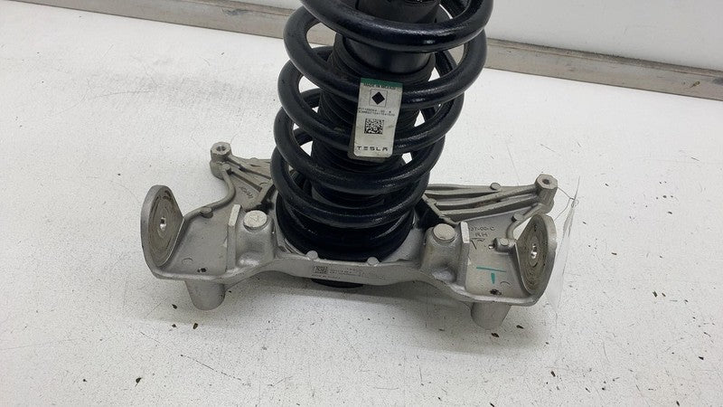20-23 Model Y Front Right Shock Strut + Upper Control Arm + Bracket 11