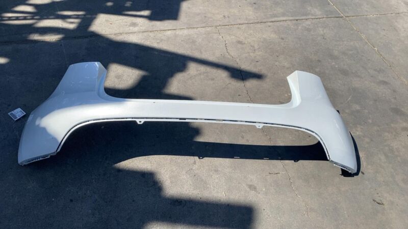 154012001E ⭕ 23 24 Model Y Rear Bumper Fascia Cover Assembly Pearl White PPSW 1540120-01-E