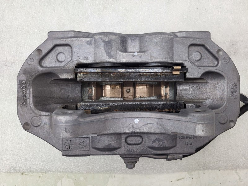 104462200E ⭕17-23 Model 3 Front Passenger Side Caliper + Brake Hose Line Right 1044622-00-E